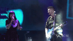 Los 3 duetos en que Juanes y Mon Laferte enamoraron al público