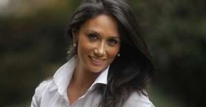 Pamela Díaz se casó por el civil en una íntima ceremonia junto a su familia