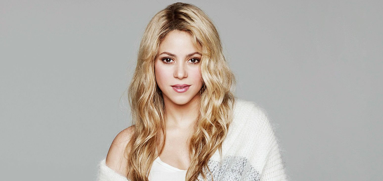 Shakira sorprende con un unplugged en calles de New York