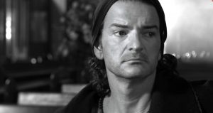 Ricardo Arjona se retira indignado de una entrevista televisiva