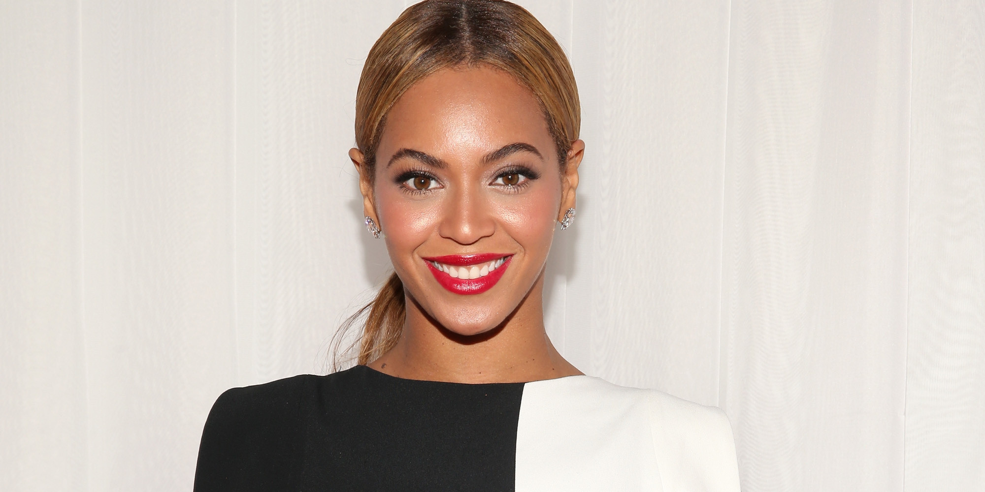 Beyoncé comparte tiernas fotos de su embarazo
