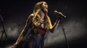 Consuelo Schuster cantó junto a Tommy Torres en Miami