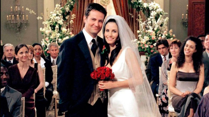 mónica y chandler friends