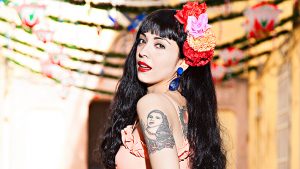 Mon Laferte lanzó portada de su nuevo disco "La trenza" y adelantos de sus canciones