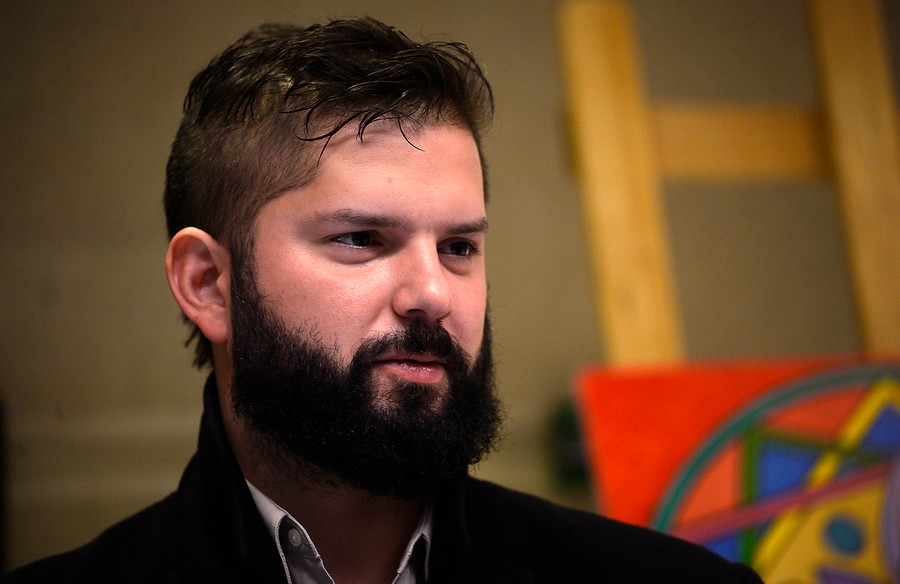 Gabriel Boric y la candidatura de Beatriz Sánchez: "No queremos ser el reemplazo de la Nueva Mayoría"