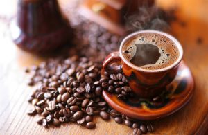 Estudio revela cuál es la mejor hora para tomar café
