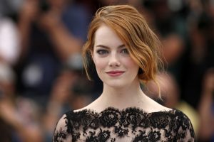 Emma Stone sorprende a sus seguidores con radical cambio de look