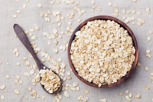 Beneficios de la avena y recetas para prepararla en casa