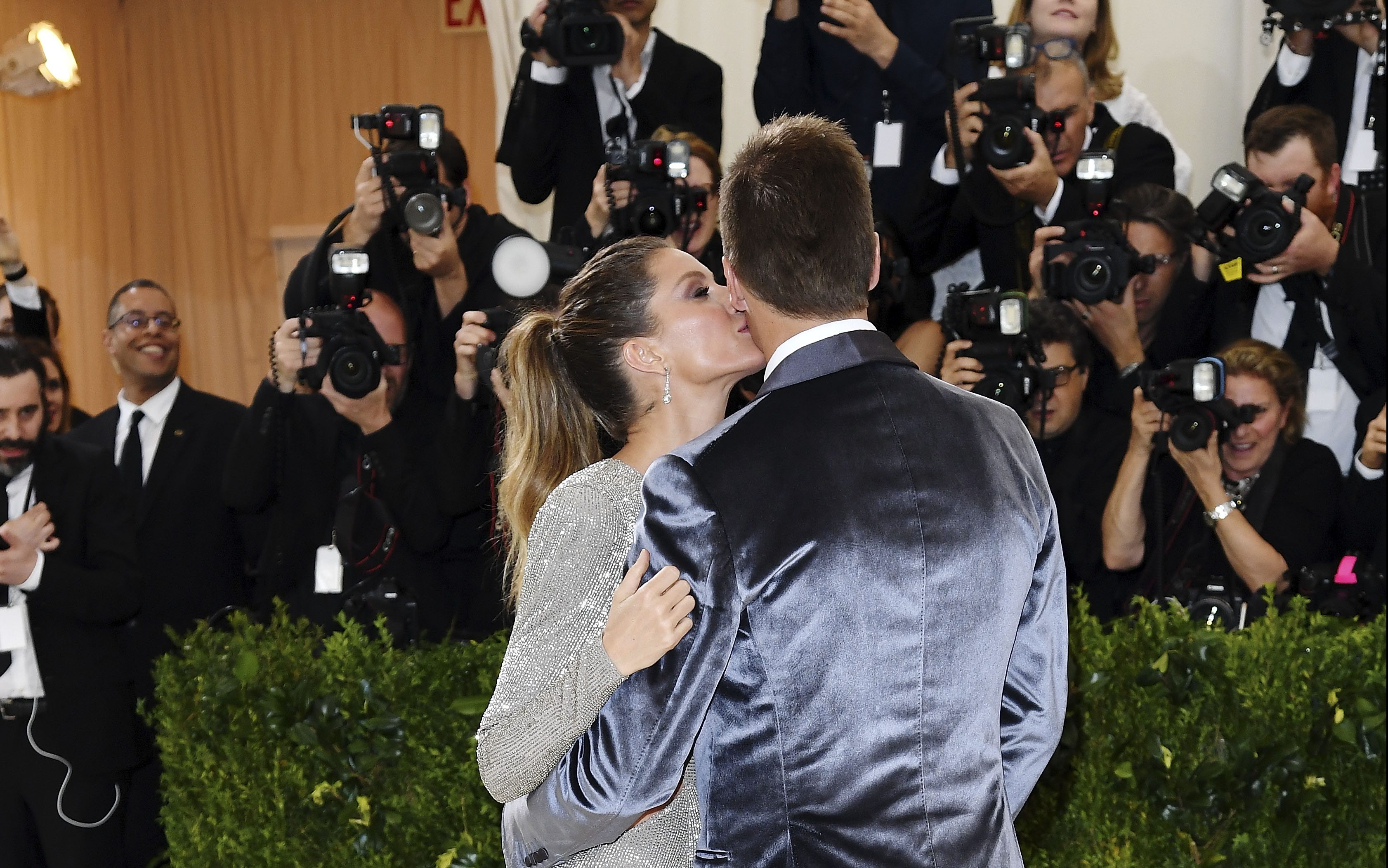 Las 10 parejas que enamoraron en la Met Gala 2017