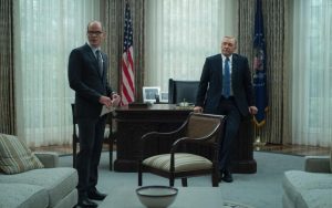 Netflix cancela "House of cards" tras escándalo sexual de su protagonista