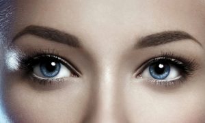 Microblading, la nueva tendencia en cejas que revoluciona internet