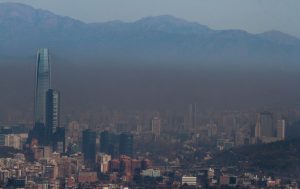 Decretan primera preemergencia ambiental del año para este lunes en la Región Metropolitana