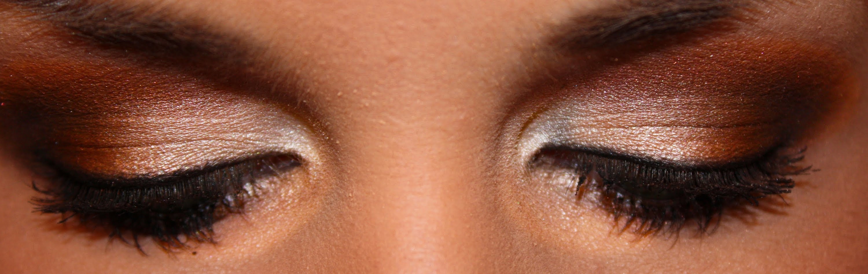 Conoce el eye contouring o cómo definir la forma de tus ojos con maquillaje