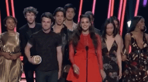 Elenco de "13 reasons why" se robó las miradas en los MTV Movie & TV Awards