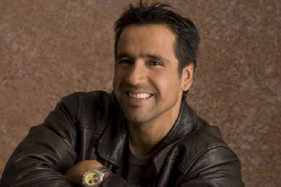 Renato Munster se une a Mega para ser parte de la teleserie que reemplazará a "Amanda"