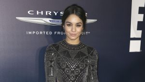 Vanessa Hudgens se lució con nuevo corte de pelo en la alfombra roja de los premios Billboard