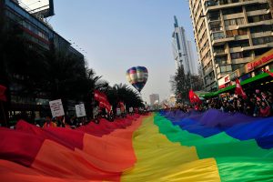 Conoce los detalles de la marcha por el orgullo gay que convocó el Movilh