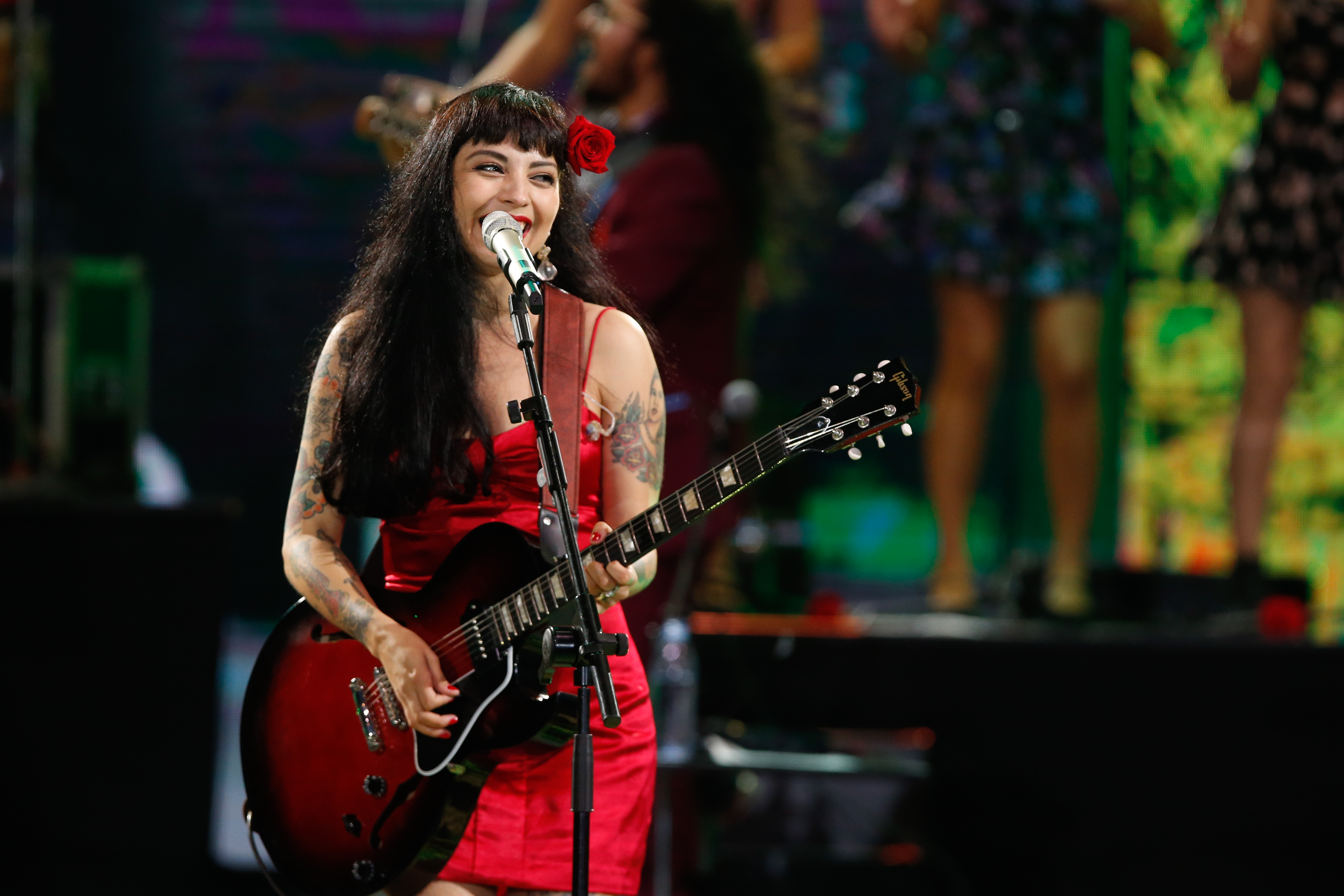 Mon Laferte muestra su visita a Chile en 2016 en documental "Un alma en pena"