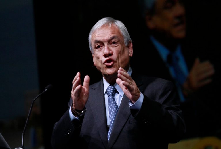 #FMDOSTeInforma Sebastián Piñera encabeza las preferencias de la encuesta CEP