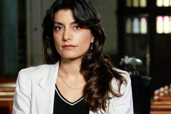 Daniela Lhorente Lo que callamos las mujeres