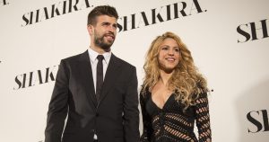Gerard Piqué estrena nuevo look durante sus vacaciones con Shakira