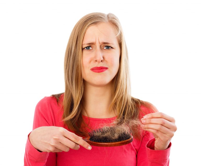 Te contamos todos los detalles de estas 5 vitaminas que frenan la caída del cabello y dónde encontrarlas