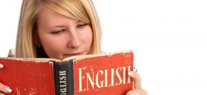 Estudios revelan estancamiento en el nivel de inglés en chilenas y chilenos