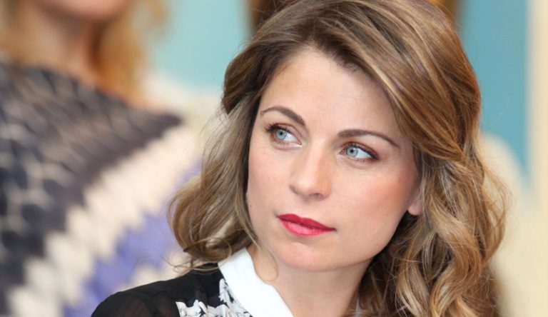 Ludwika Paleta de "Carrusel" revela inéditas fotos del crecimiento de sus mellizos