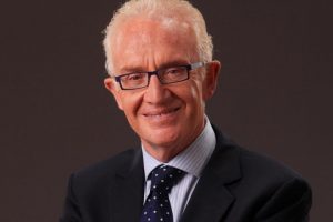 ¡Por precaución! Pedro Carcuro retorna a Chile este jueves