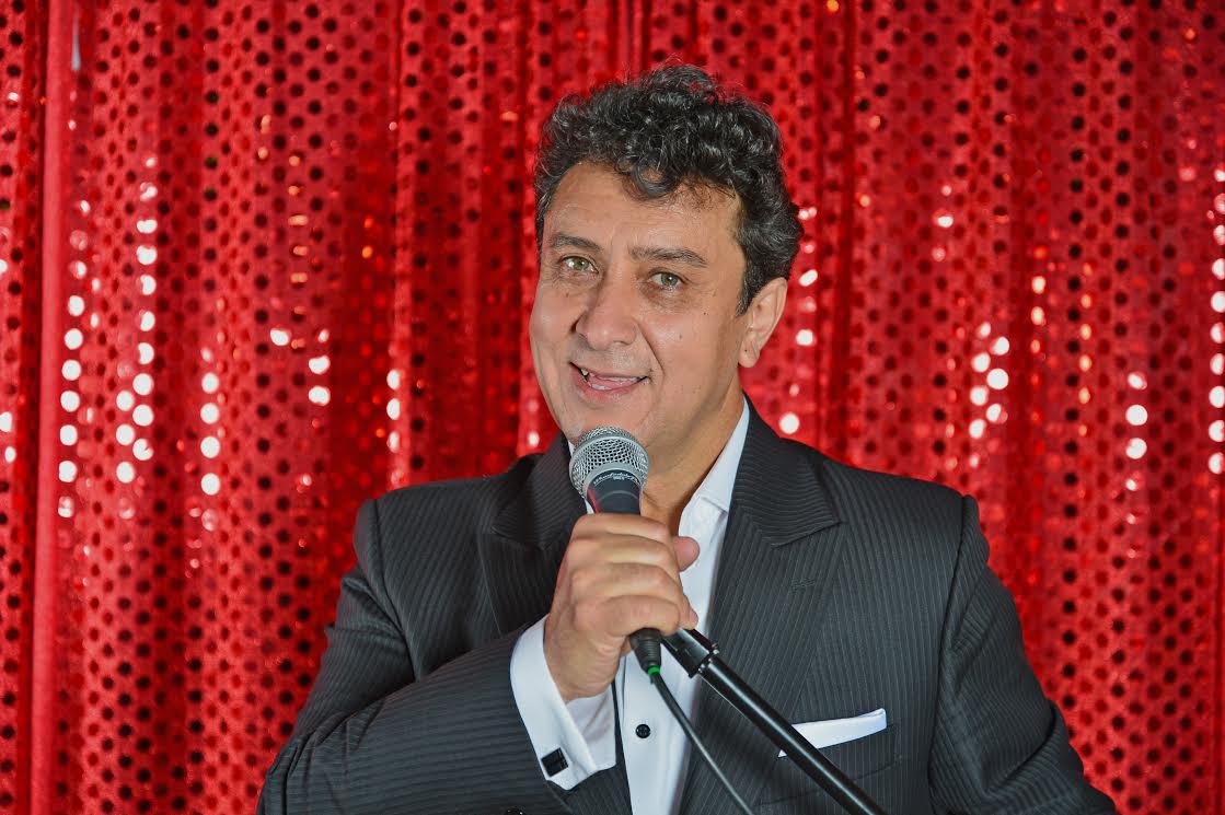 Otilio Castro abandona Mega y se integra a nueva casa televisiva