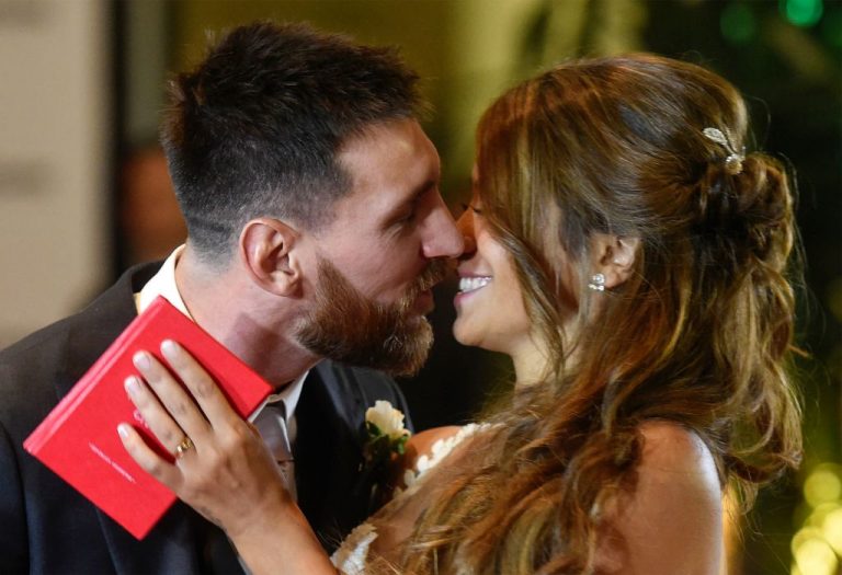 Lionel Messi y Antonella Roccuzzo donaron alimentos y bebidas excedentes de su matrimonio