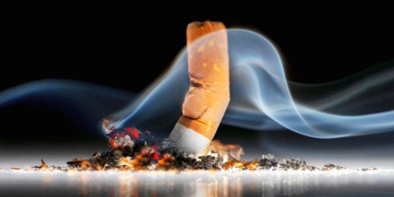 Hombres: Estudio revela que dejar el cigarro aumenta el desempeño sexual
