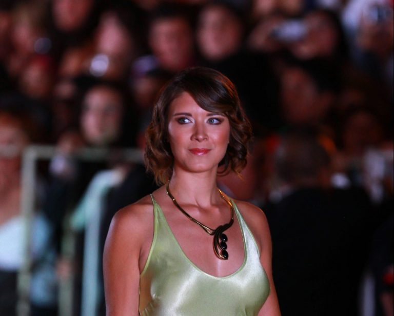 ¡Irreconocible! Carla Jara se transformó en drag queen y este es el resultado