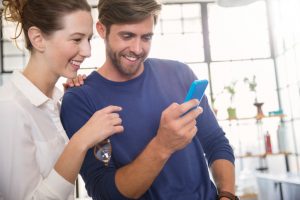 Según estudio, las redes sociales son buenas para la salud mental