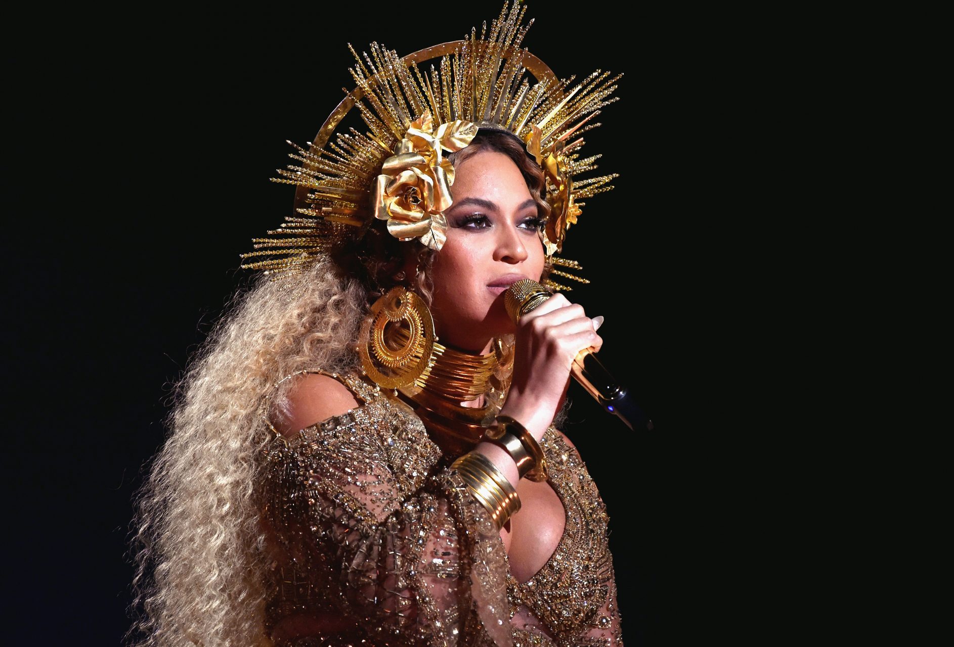 ¡Beyoncé presentó públicamente a sus mellizos con una llamativa fotografía!