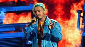 Famosos se unen al boom de "Mi gente" de J Balvin