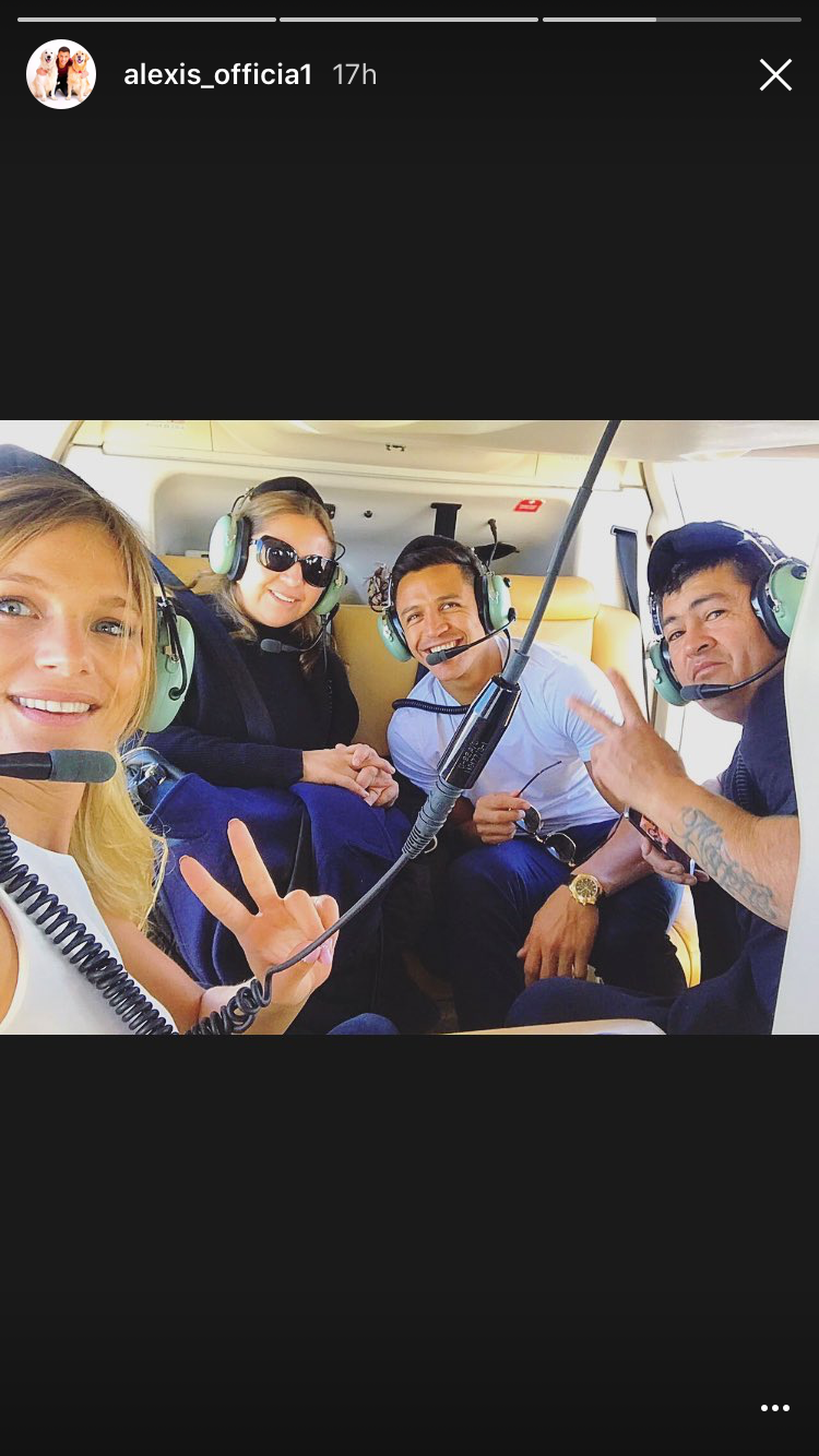 Mayte Rodríguez y Alexis Sánchez 