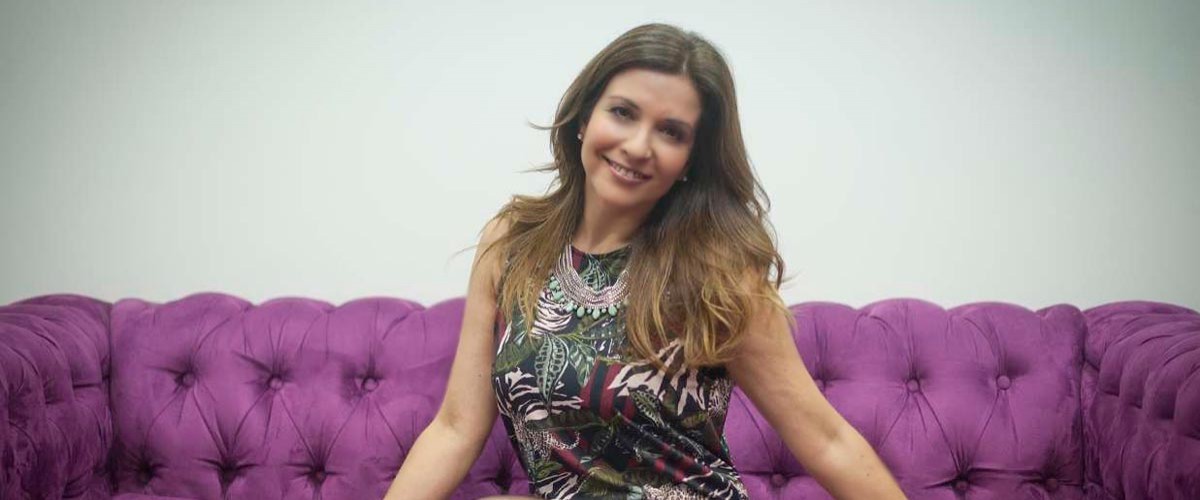 Karla Constant se luce en redes sociales con foto en bikini