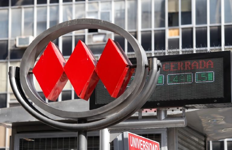 Metro abre convocatoria para pintar dos grandes murales en la Alameda