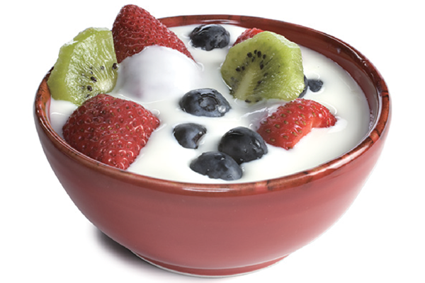 Yogur y frutas