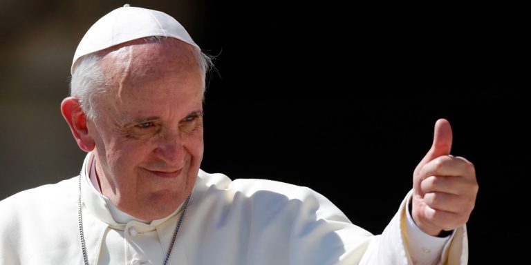Diputados proponen feriados regionales por visita del Papa Francisco