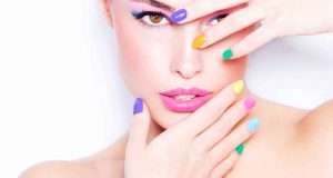 Esmalte en polvo: ¡Así es la nueva y revolucionaria tendencia en manicure!