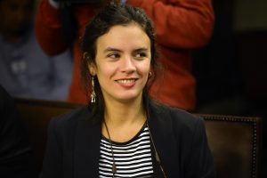 Camila Vallejo sorprendió con un particular tatuaje inspirado en su hija Adela