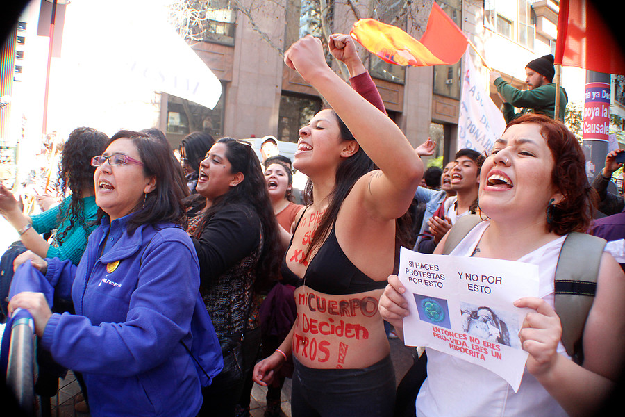#FMDOSTeInforma Tribunal Constitucional aprueba proyecto de ley de aborto en tres causales