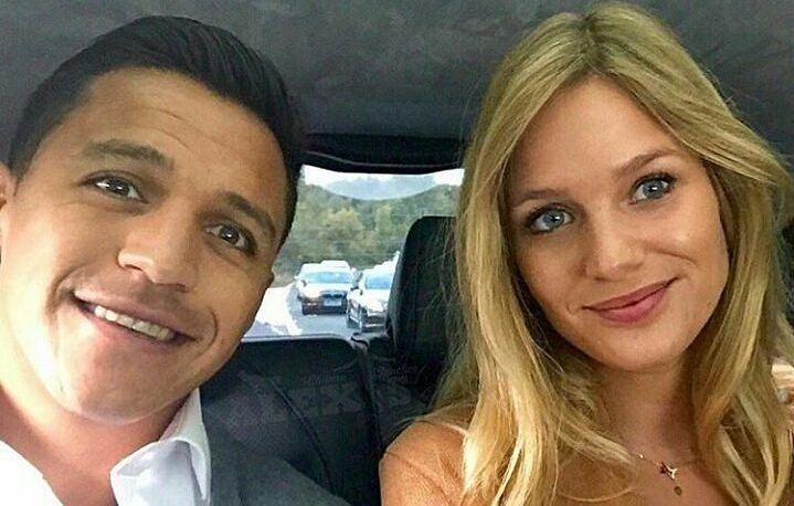 Alexis Sánchez fue el autor de sexy foto de Mayte Rodríguez