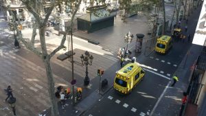 #FMDOSTeInforma Reacciones tras atentado en zona de Las Ramblas en Barcelona