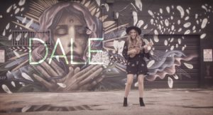 #AlertaDeEstreno Consuelo Schuster estrena colorido videoclip de su canción "Dale"