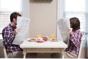 ¿Por qué nos enamoramos de personas físicamente similares a nosotros?