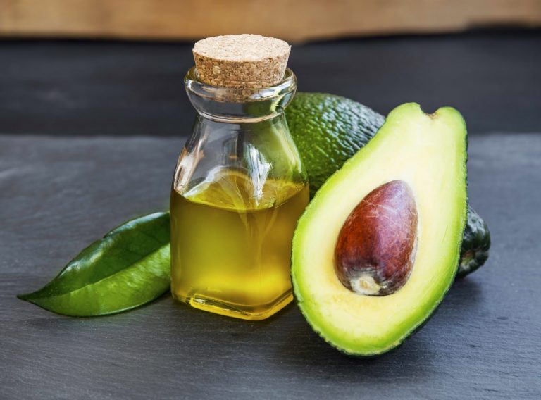 Consigue unos labios perfectos con palta y aceite de oliva
