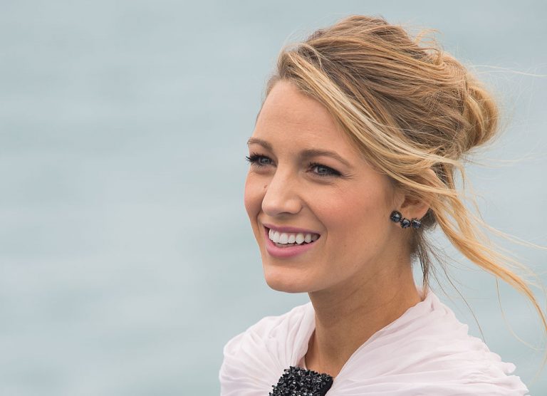 Reconocidas celebridades revelan sus mejores técnicas de descanso